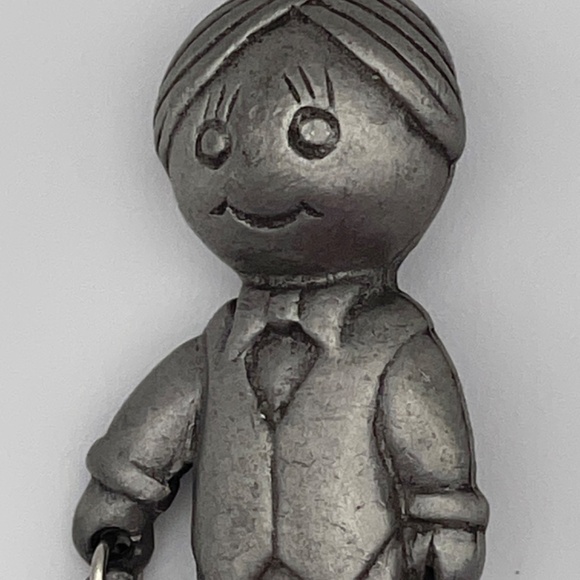Vintage L. Razza Silver-tone Pewter Small Boy With Toy Boat Charm Pin Brooch - Picture 2 of 8